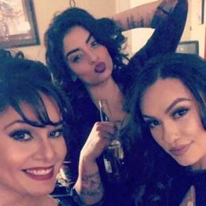 Meet your Posher, Desiree